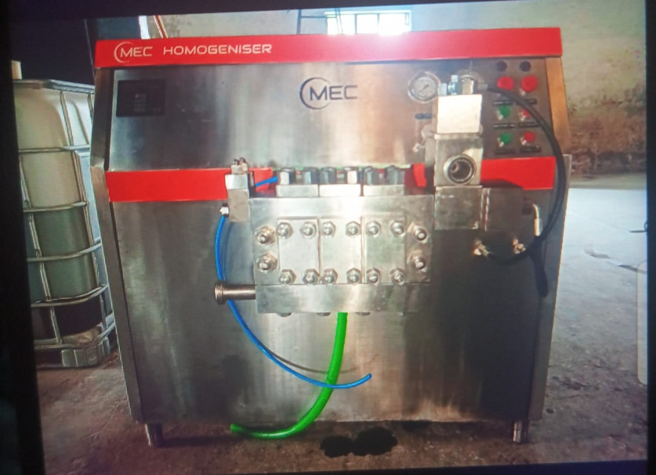 ASSEMBLY DRAWING, PRESSURE GAUGE, WASHER, FLANGE, GASKET, O-RING, STUD, NUT - Manoj Engineering Products